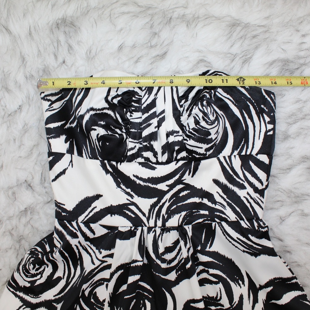 WHBM White & Black Strapless Dress - Picture 3 of 8